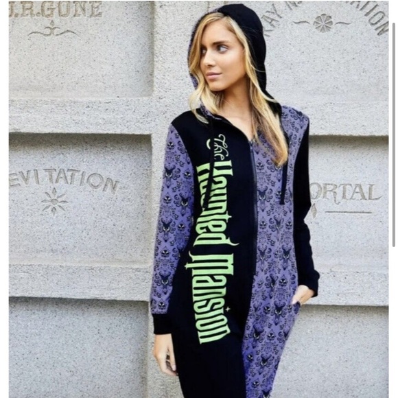 Haunted Mansion Onesie - Picture 1 of 2